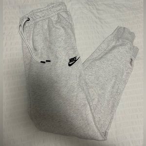 Nike Women’s Sweatpants